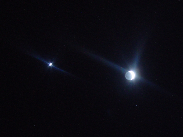615x454 pixels (118K)